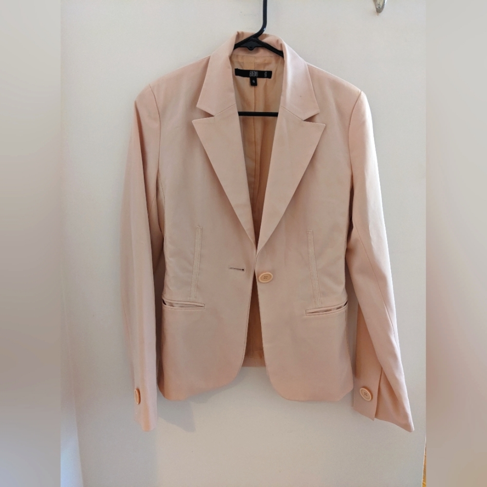 Light blush pink blazer